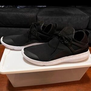 Jordan Fly 89 Black
